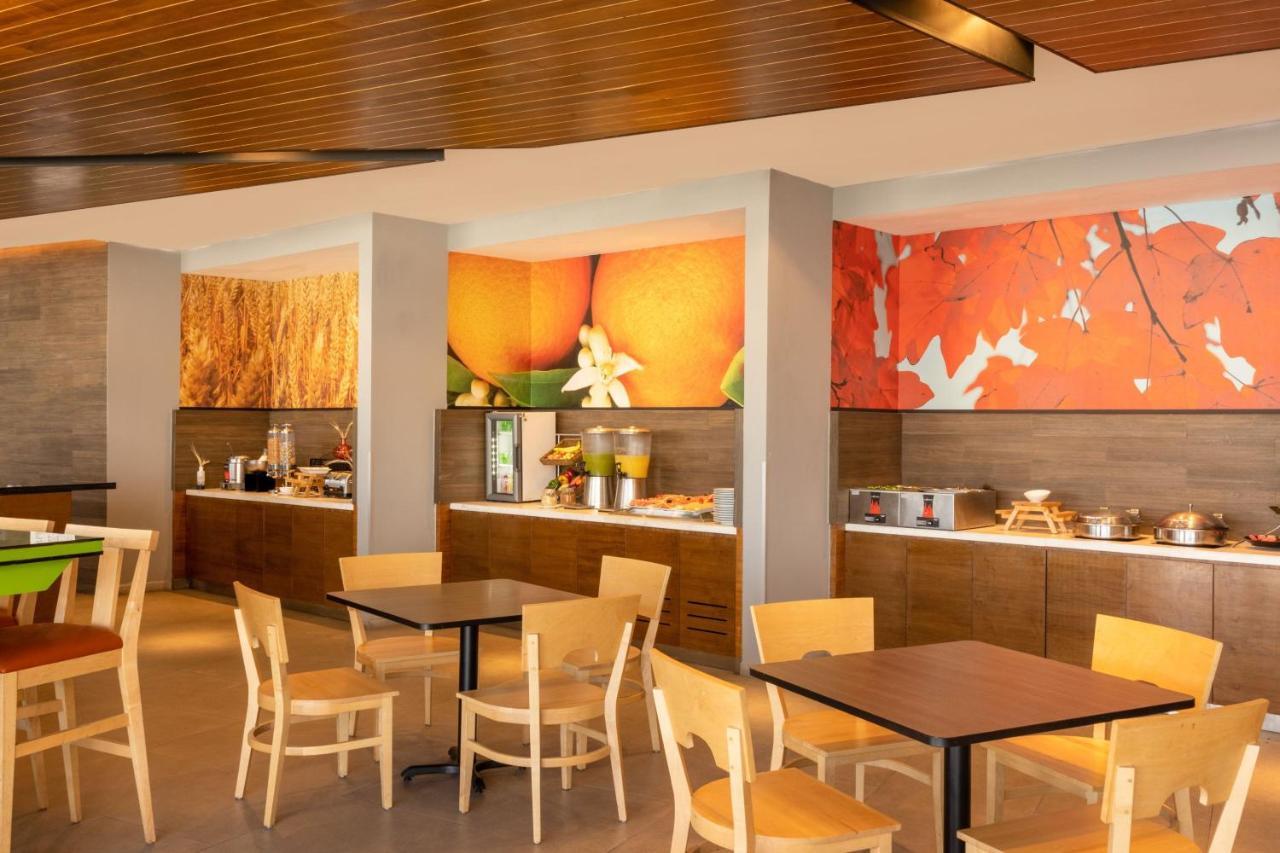 Fairfield Inn & Suites By Marriott Mexico City Vallejo Exterior foto
